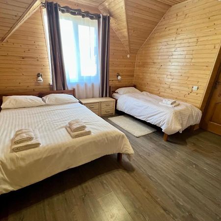 Боброва-Хата Switjas Exterior foto