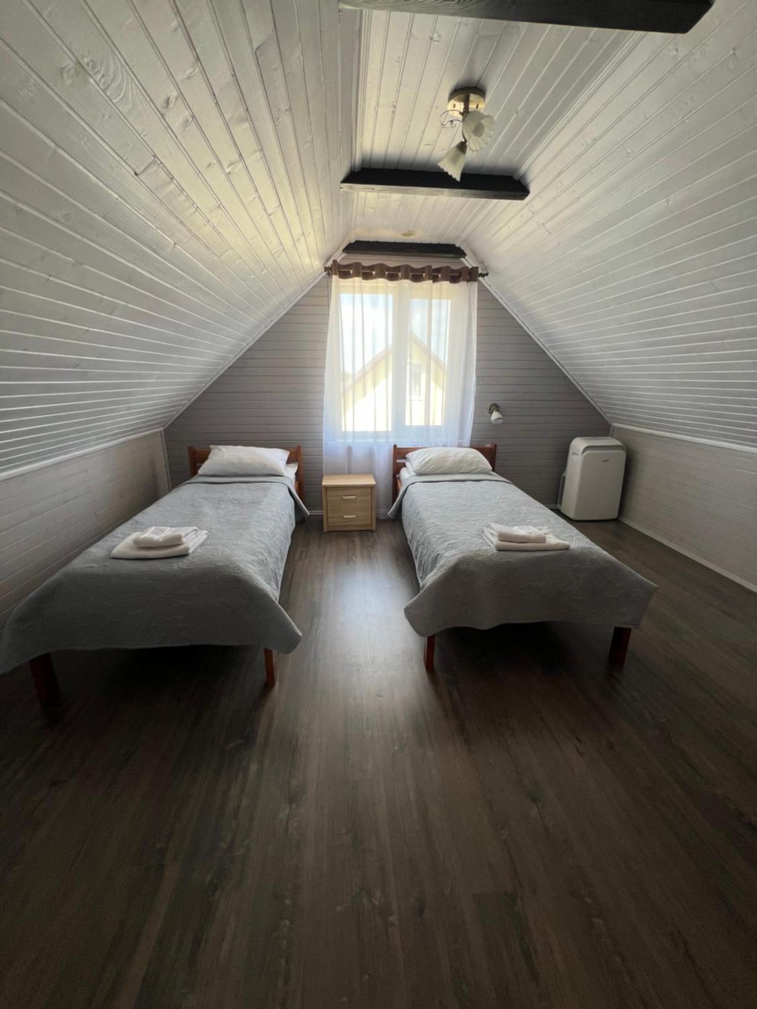 Боброва-Хата Switjas Exterior foto